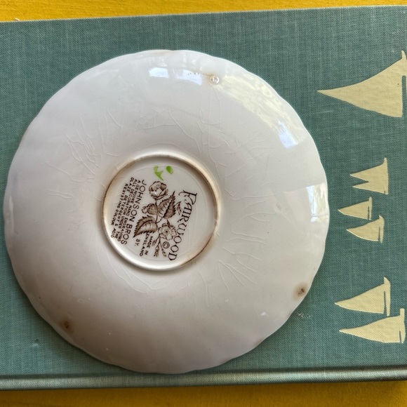 Antique Johnson Brothers Tea Set - Picture 6 of 14